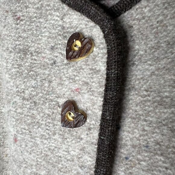 Elegance Seiler Cardigan Sweater Womens Medium (38) Pure New Wool Heart Buttons - Picture 14 of 16